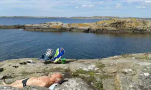 Warme Klippen und kühles Nass. Foto: privat