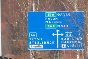 Brattfallet und Halgåleden - Kleinodien im Värmland 2 An der Brücke über den Klarälven in Stöllet