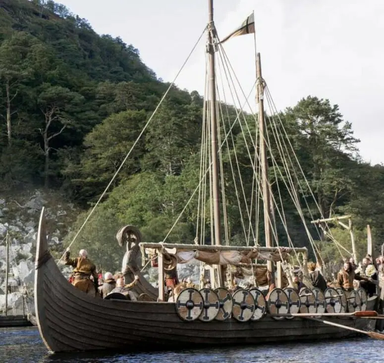 Die legendären Wikinger – keineswegs gehörnte Haudegen