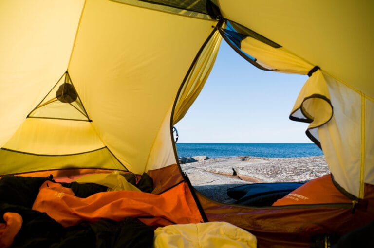 Schwedens Top 3 Familien-Campingplätze – Urlaub mit Abenteuer, Komfort und Küstenflair 1 Schwedens Top 3 Familien-Campingplätze – Urlaub mit Abenteuer, Komfort und Küstenflair