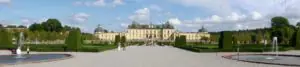 drottningholm 300x67 1