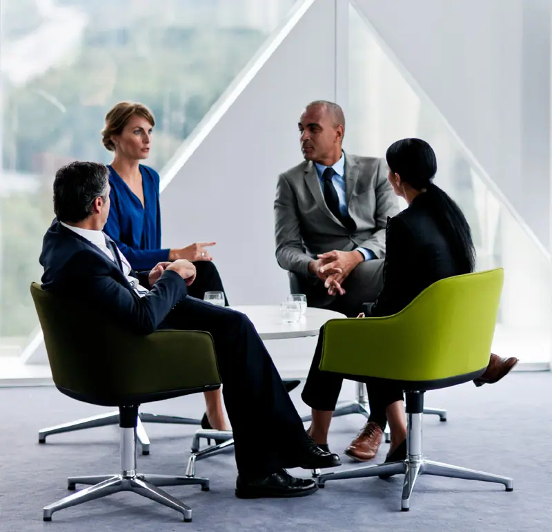 Einkommen in Schweden: schwankend und transparent 3 Meeting
