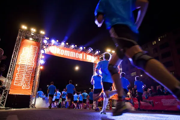 Midnattsloppet in Malmö – Laufen nach Sonnenuntergang