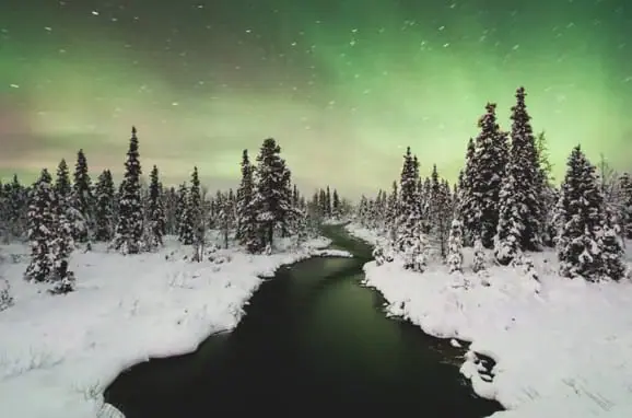 Die Magie der Nordlichter in Schweden – Ein Wintertraum aus Licht und Stille