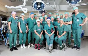 Erfolg im Doppelpack: glückliche Gebärmuttertransplantationen in Göteborg